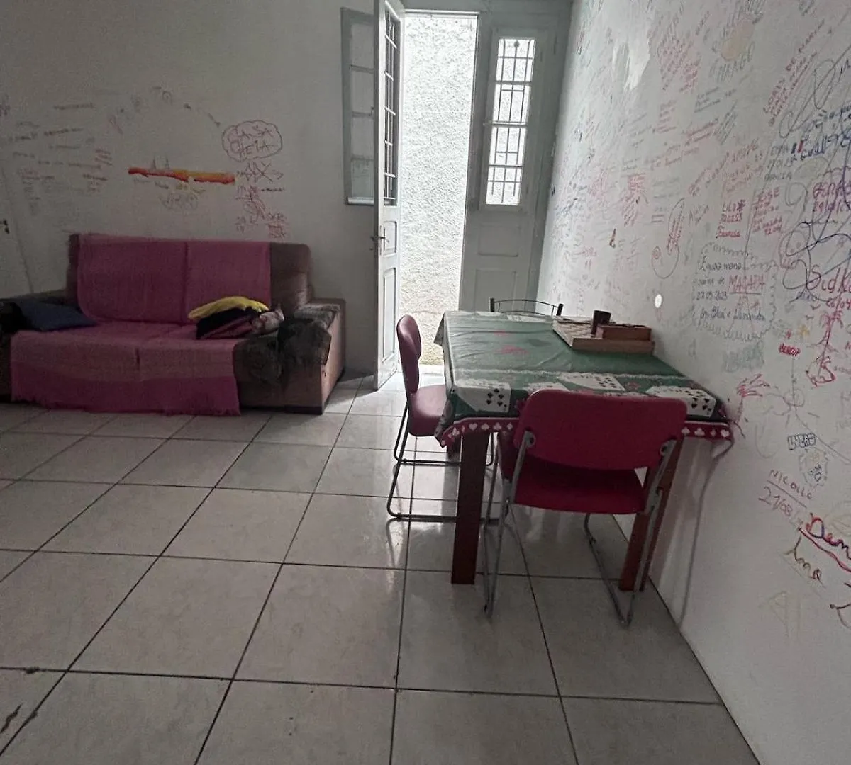 Hostel Proximo A Shopping Total - Rodoviaria - Hosp Presidente Vargas Porto Alegre 0*,  Brasil